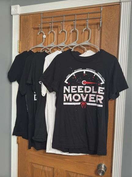 (5) Pro Wrestling Shirts (Size M)