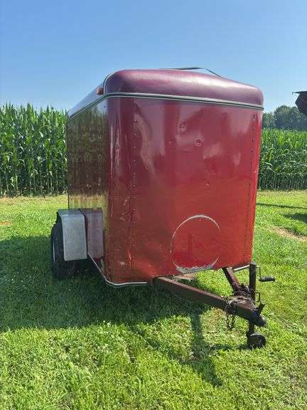 5’x8’ Bumper Hitch Enclosed Trailer