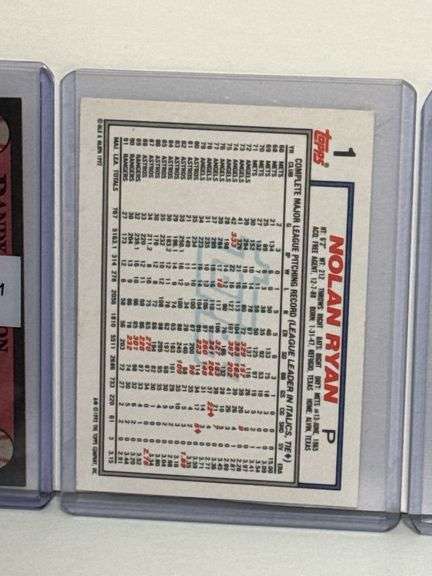 Assortment of MLB Greats Sports Cards (5 Total)