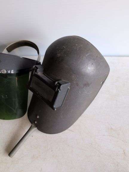 (4) welding masks and face shields - (3) Jackson and (1) Fibre-Metal