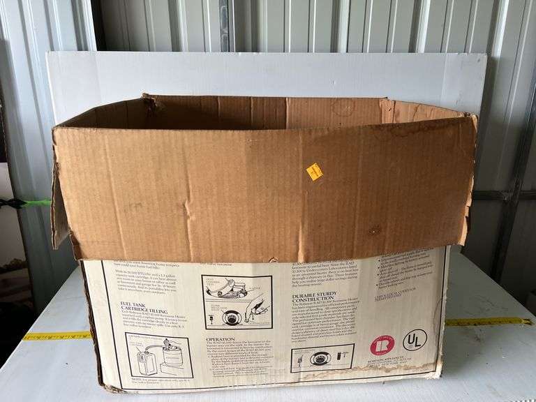 Box with Hose and Blower