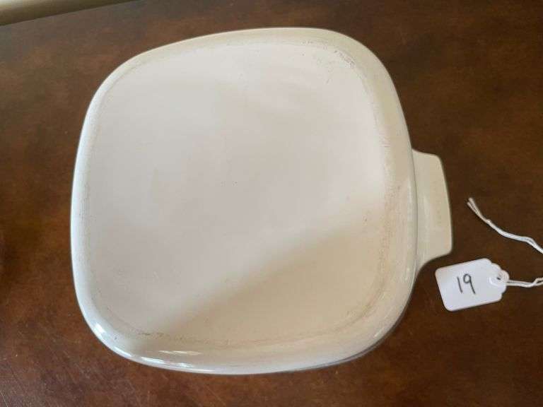 Corning Ware Sunsations 5 Qt. Casserole Dish with Lid