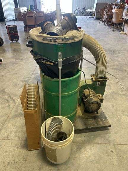 Central Machinery 2 HP dust collector with extra attachments - works