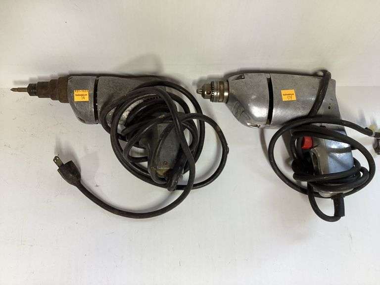 2 Electric Drills