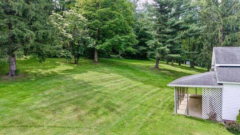 Absolute Home & Outbuildings on 3.75 Acres