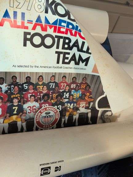 Tote with miscellaneous sports posters
