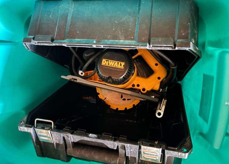 Contents of Live Auction