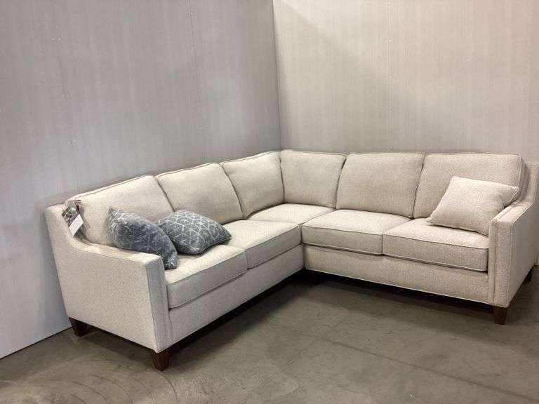 FLEXSTEEL Sectional