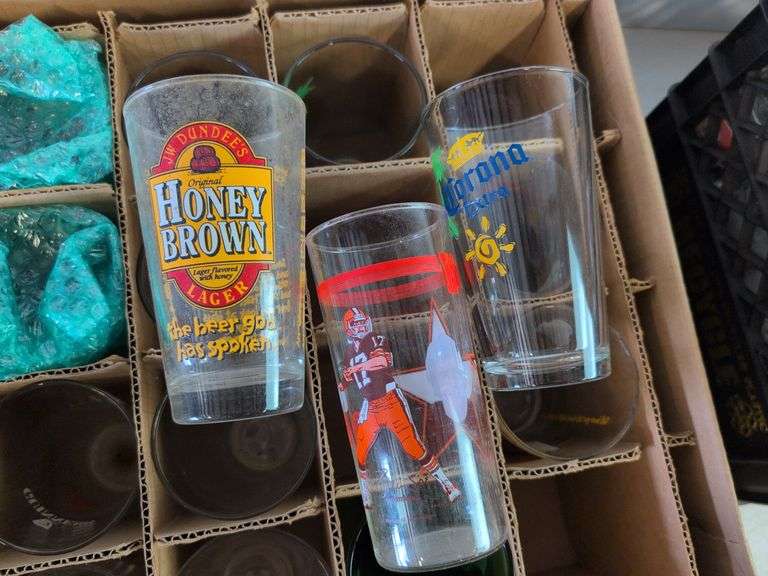 Drinking glasses and shot glasses with designs