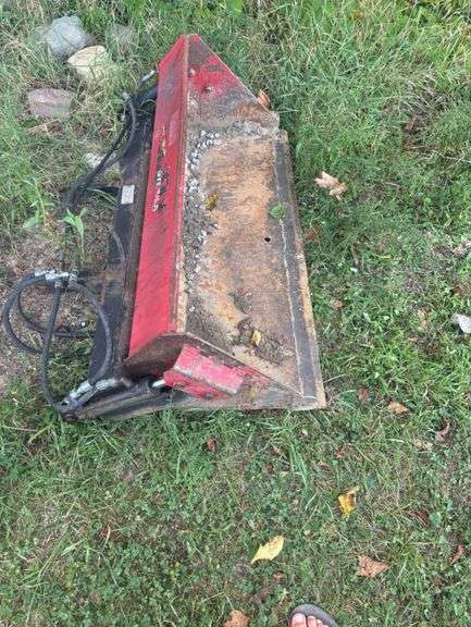Steiner 430 Max Tractor, Kohler Engine, Lights , Rear Weights , Mower Deck , Blade , Front Bucket