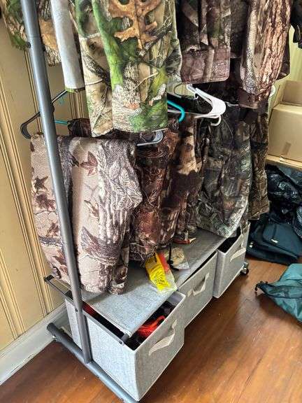 Contents of Live Auction