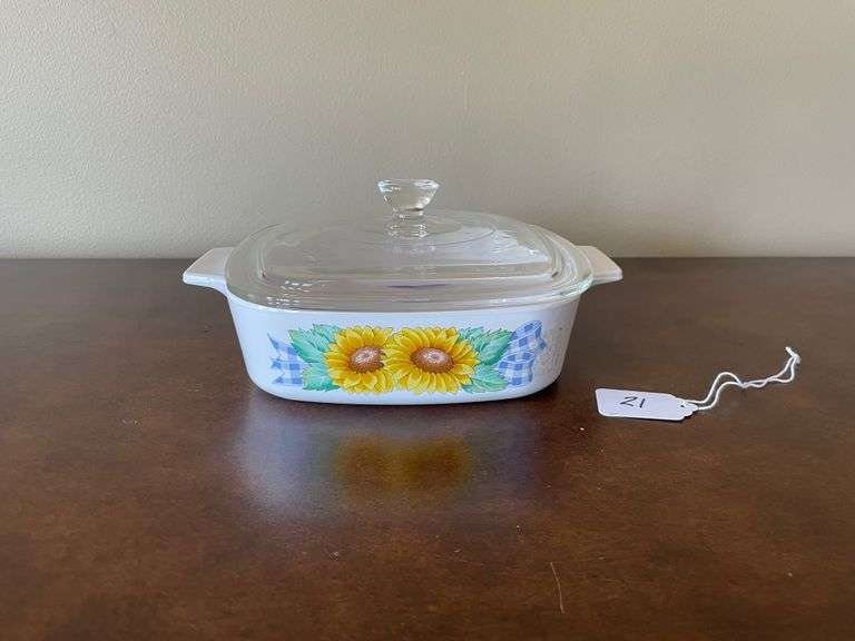 Corning Ware Sunsations 2 Qt. Casserole Dish with Lid