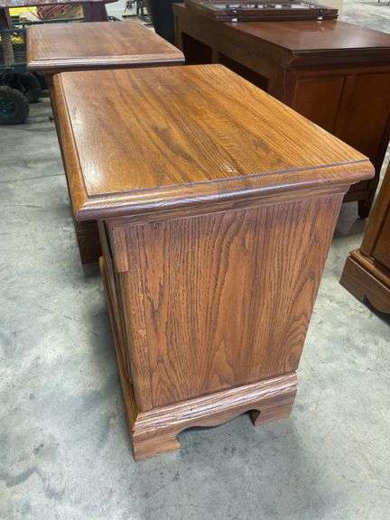 (2) matching wooden night stands