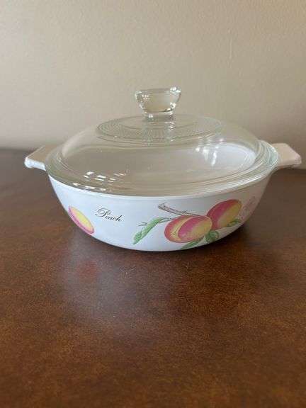 Narumi Neoceram Casserole Dish with Fruit Pattern and Lid