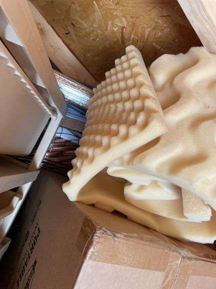 ALL CONTENTS IN LOFT INCLUDING RV WATER TANK, FOAM PADS, YOGA PAD, LUNCH BOX