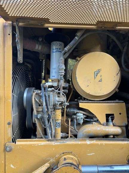 Cat D5N LGP Bulldozer , 130” Blade