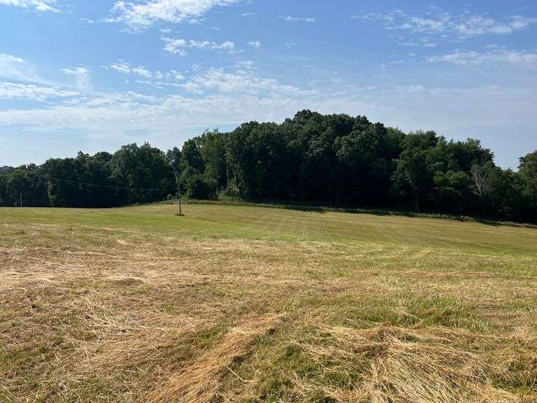 arcel 3: 10.7 acres with 535’ frontage on SR 164