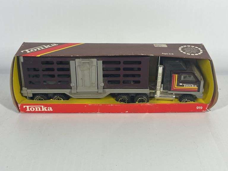 1981 Cattle Transporter #919