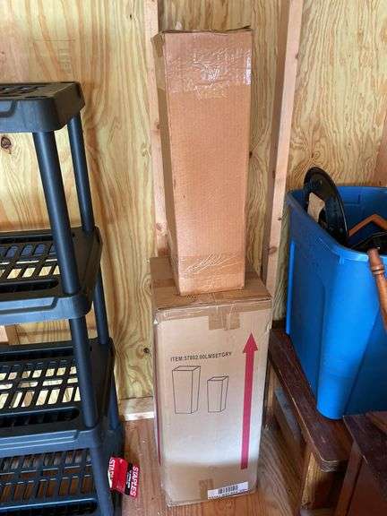 NEW WICKER PLANTERS IN BOX AND RV WATER TANK