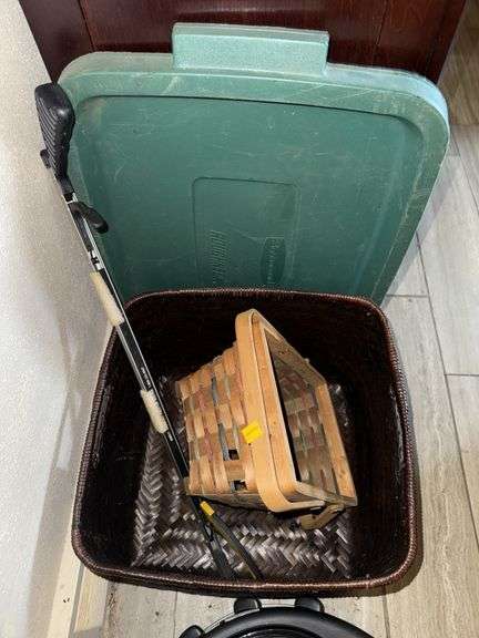 TRI-SECTION COOKER AND BASKETS