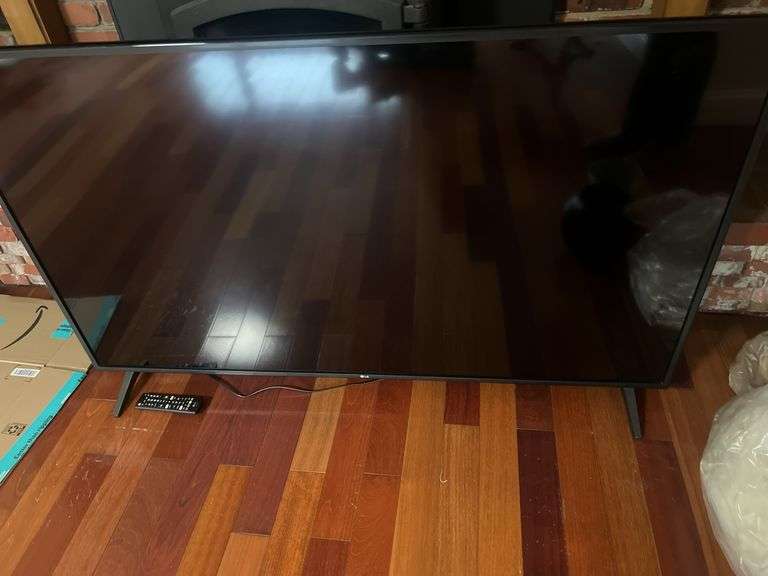 LG 60” Flatscreen TV and Remote