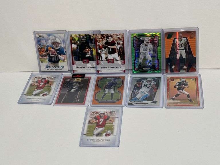 (11) Various NFL/NCAAF Sports Cards