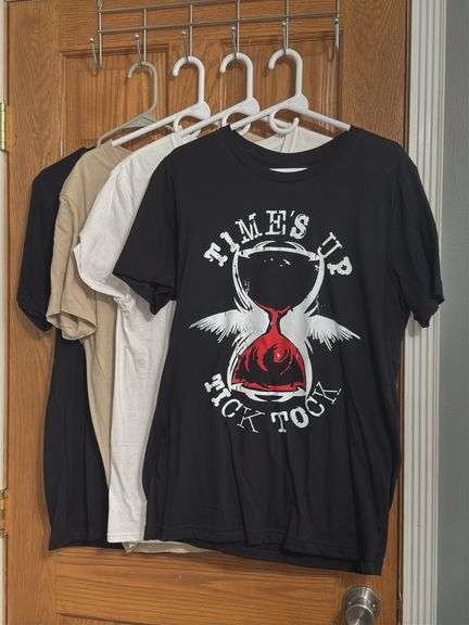 (4) Pro Wrestling Shirts (Size M)