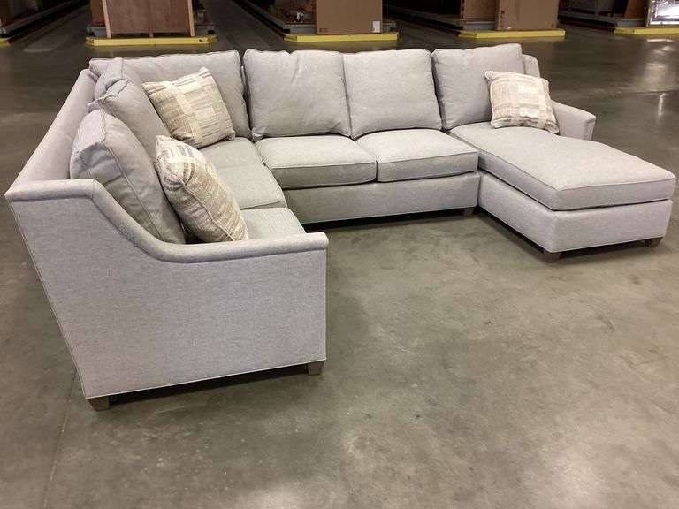 UNIVERSAL 3-pc Sectional