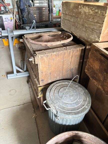 Contents of Live Auction
