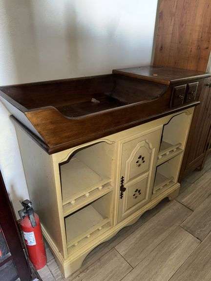ANTIQUE WOOD AND PAINTED DRYSINK