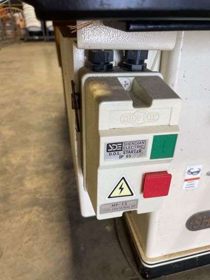 Shop Fox W1677 10" left tilting cabinet saw - works
