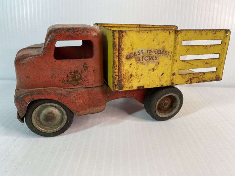 1950s Coast to Coast Stores Truck