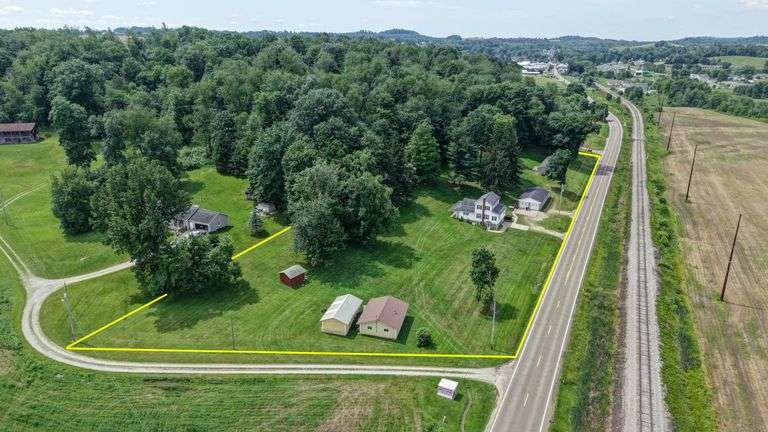 Absolute Home & Outbuildings on 3.75 Acres
