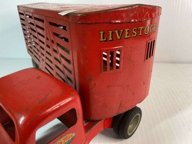 1950s Tonka Livestock Tractor Trailer