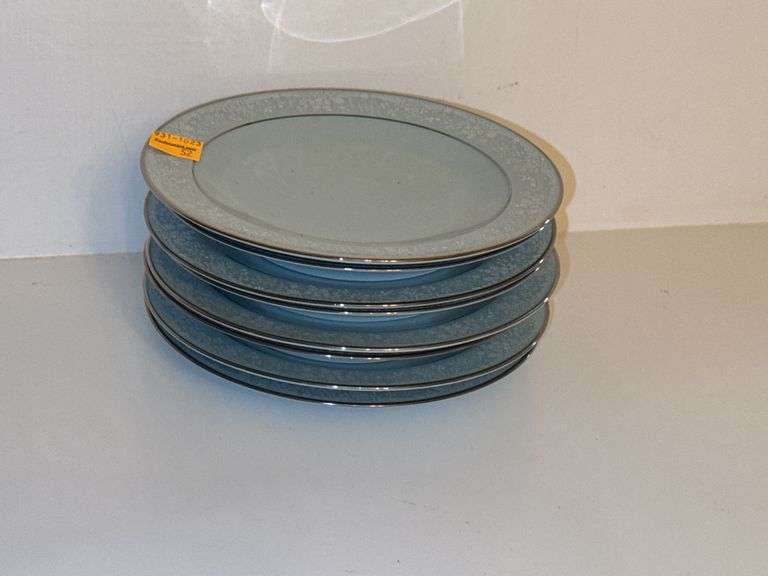 (8) Noritake Fidelity Ceramic Saucer Plates