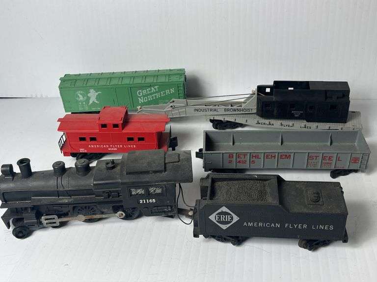 1960s American Flyer Special Edition Locomotive & Cars
