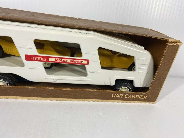 Tonka Car Carrier with 2 Cars