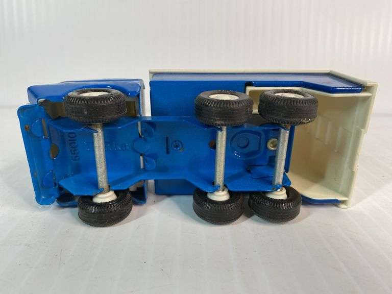 Tonka Racing Fuel Truck