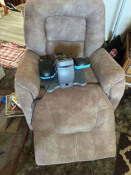 POWER RECLINER AND PORTABLE EXERCISE MACHINE