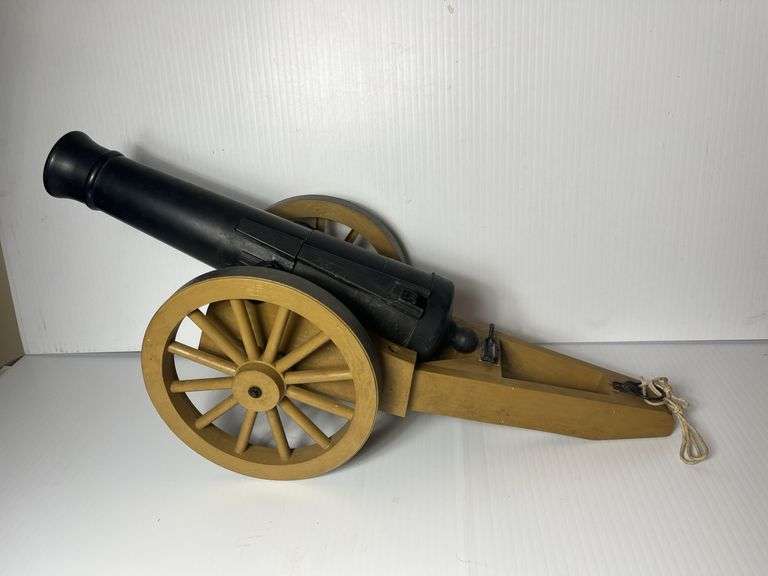 1960s Remco Johnny Reb Cannon