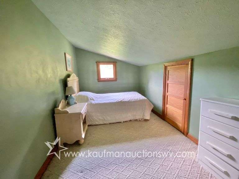 97.89 +/- Acres | 3 Bedroom, 2 Bath Home