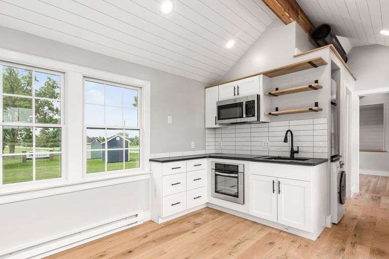 Mini Home on Wheels From Rosedale Trades