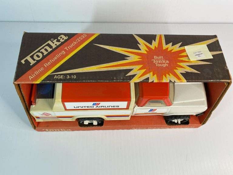 1982 United Airlines Airline Refueling Truck #2535