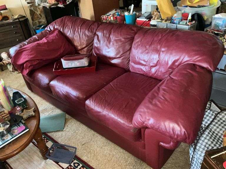 PAIR OF COUCHES