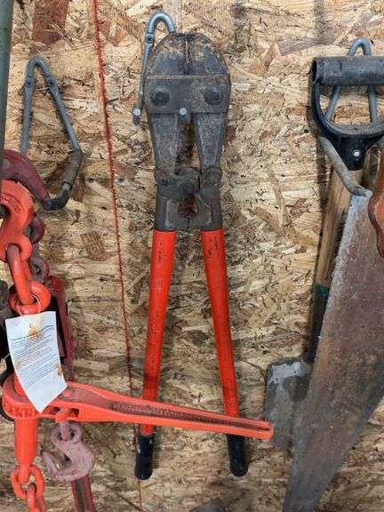 BOLT CUTTERS