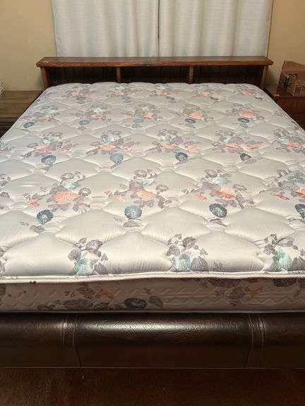 KING SIZE BED WITH MATTRESS & HEADBOARD