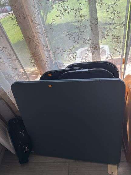 CARD TABLE WITH SET OF 3 CHAIRS