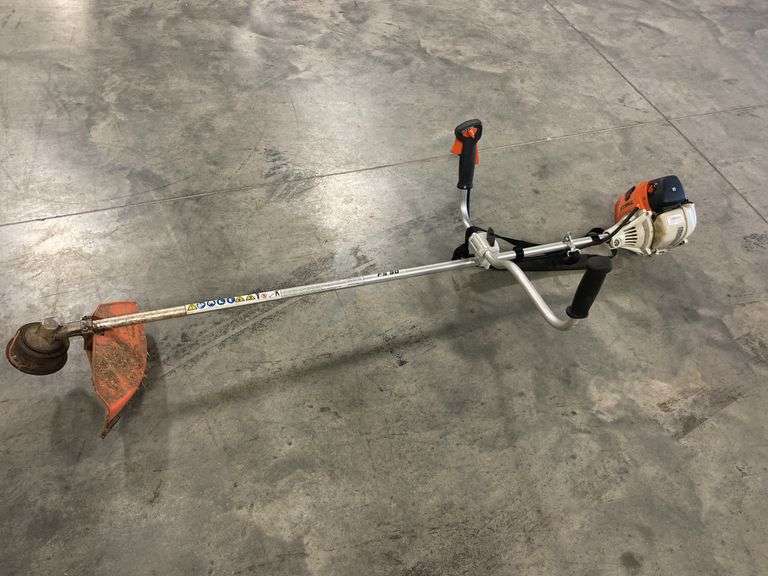 Stihl FS 90 weed eater - works well