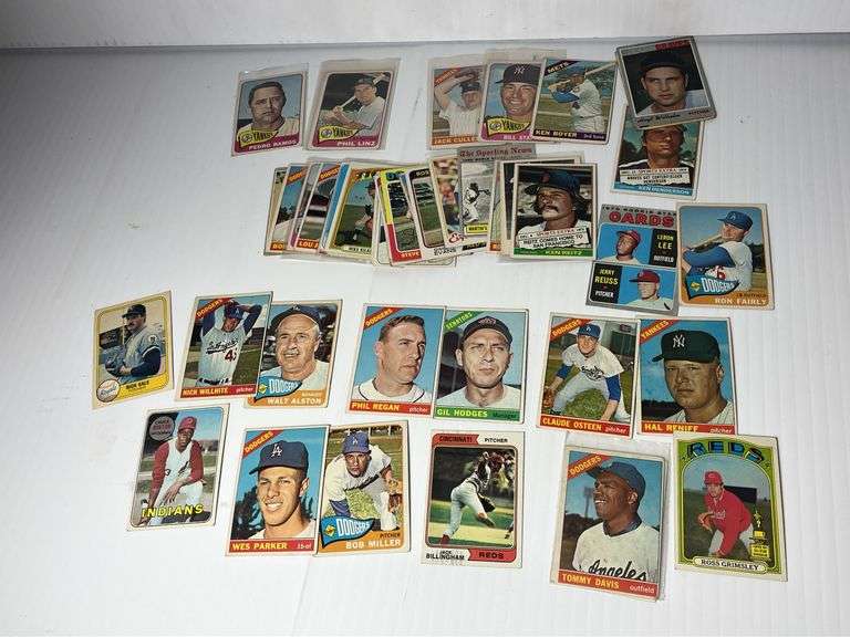 Mid 1960s Baseball Cards