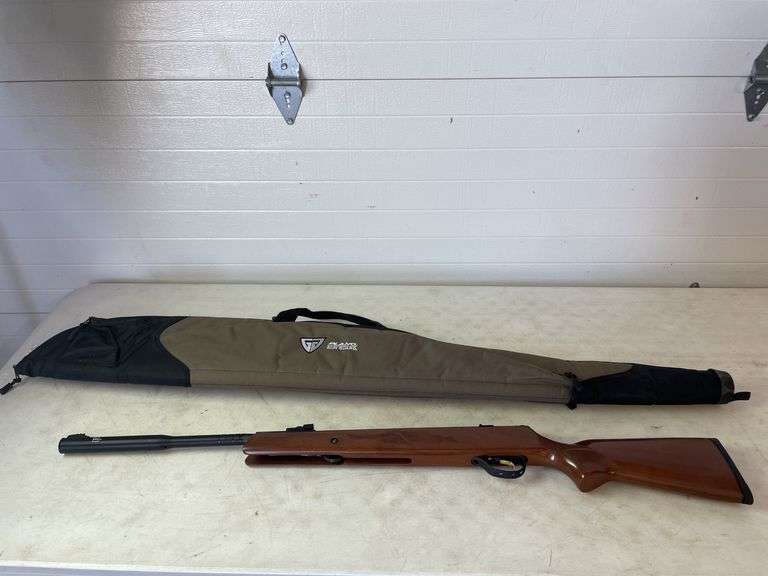 Vortex mod. 95QE rifle pellet gun with case